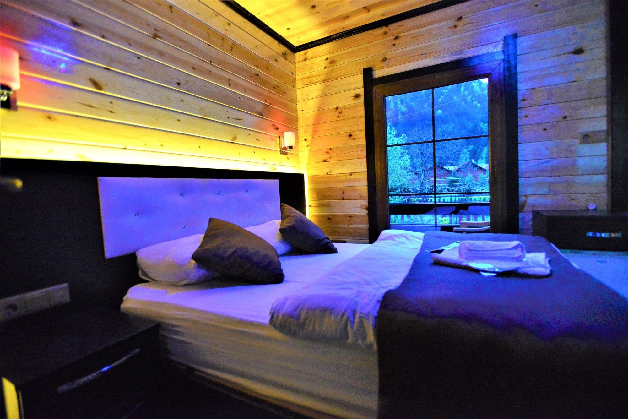 Akyuz Kardesler Hotel & Bungalow Узунгьол Екстериор снимка