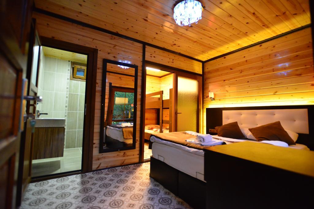 Akyuz Kardesler Hotel & Bungalow Узунгьол Екстериор снимка