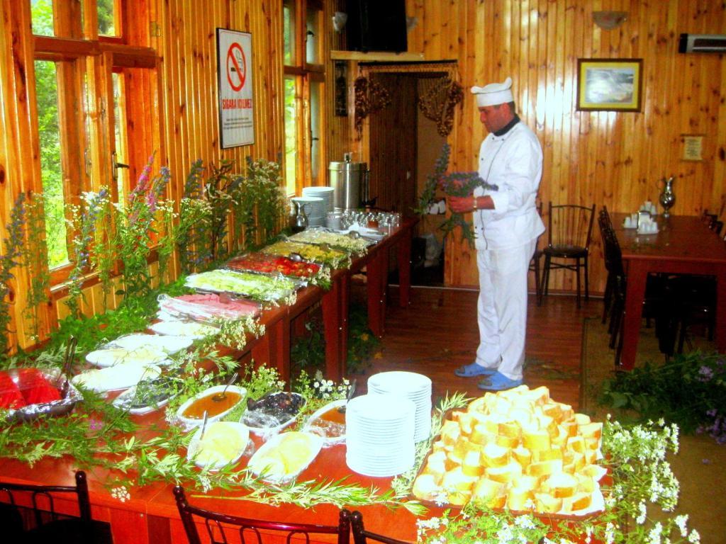 Akyuz Kardesler Hotel & Bungalow Узунгьол Екстериор снимка